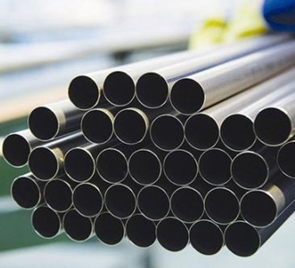 Corrosion resistant titanium pipe